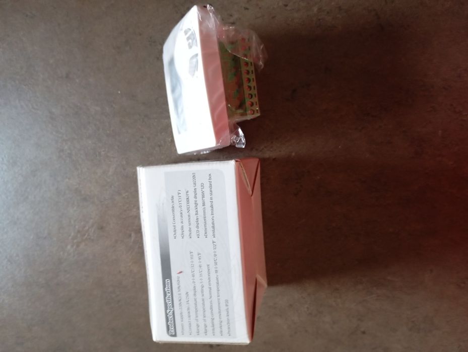 Комнатный термостат