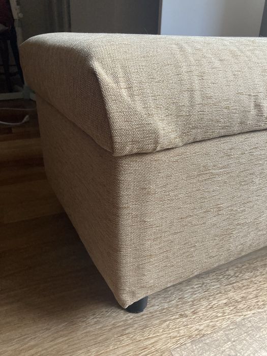 Pufe do ikea com arrumação