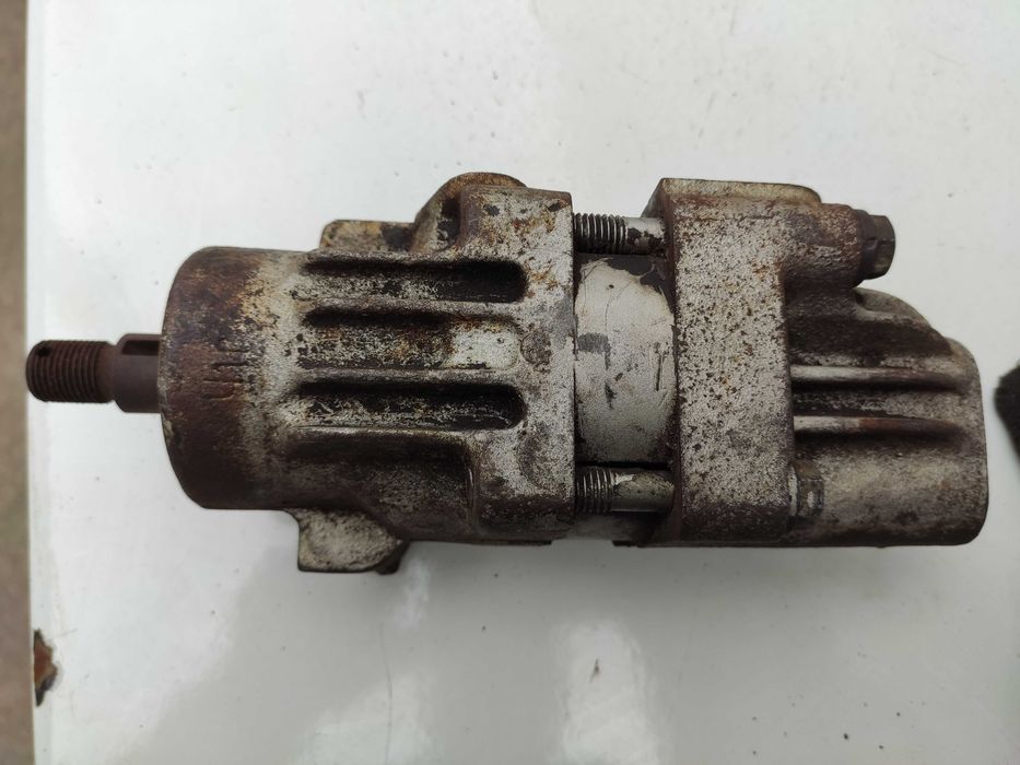 Насос гидроусилителя ЗИЛ 130