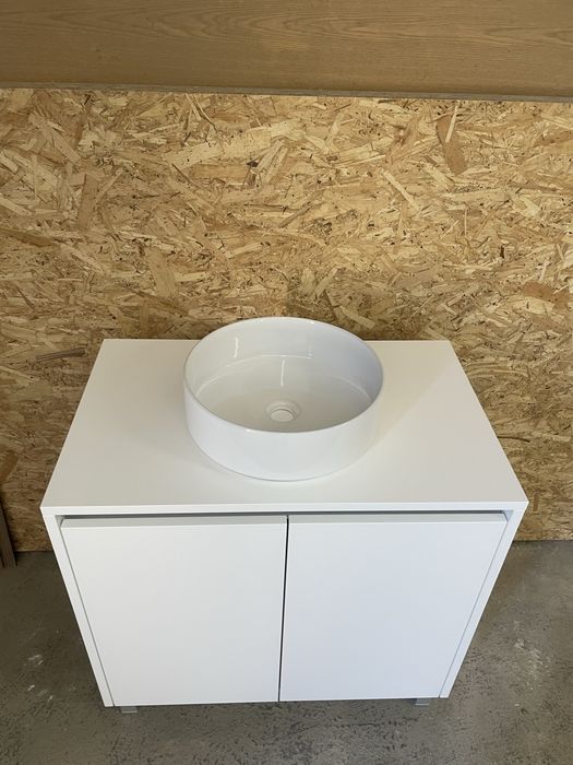 Movel WC lacado branco ( novo ) lavatorio incluido