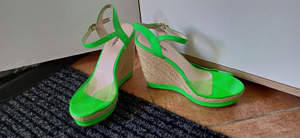 Koturny limonkowe r38