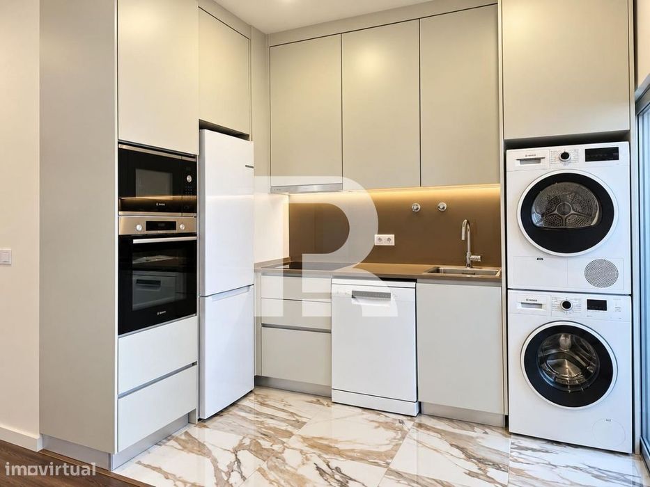 Apartamento T1 Novo na Urbª de Ouressa, Algueirão- Mem Martins