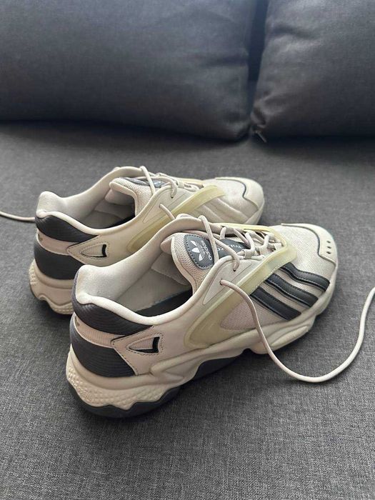Adidas Oztral GZ9409
