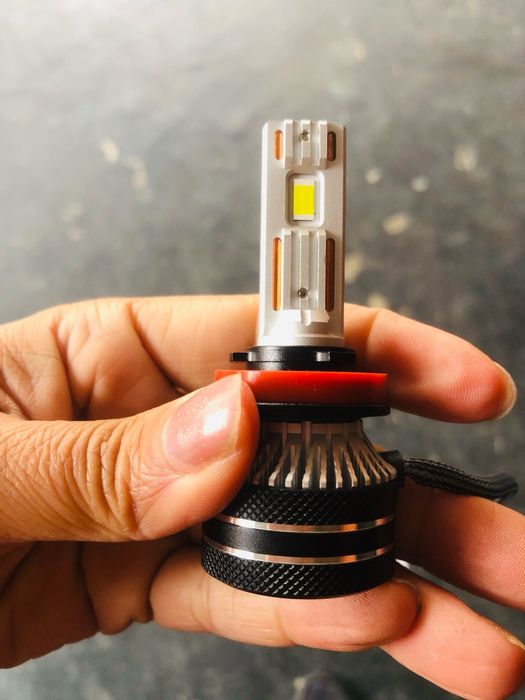 h1 h4 h7 h11 h9 h8  hb3/4 h15 d3s LED лед лампи