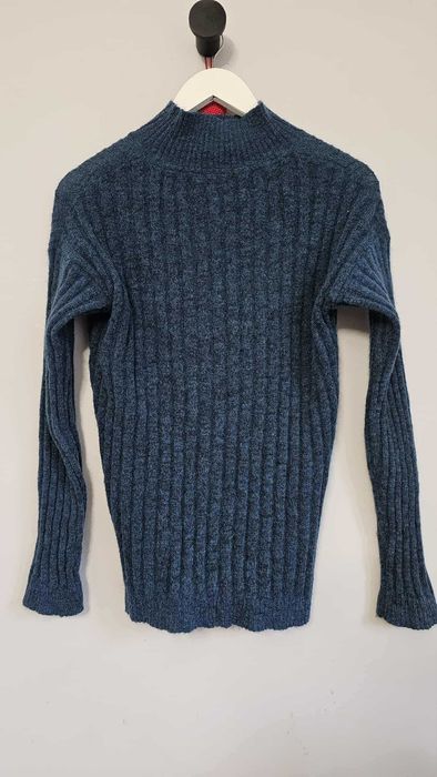 Morski wełniany sweter