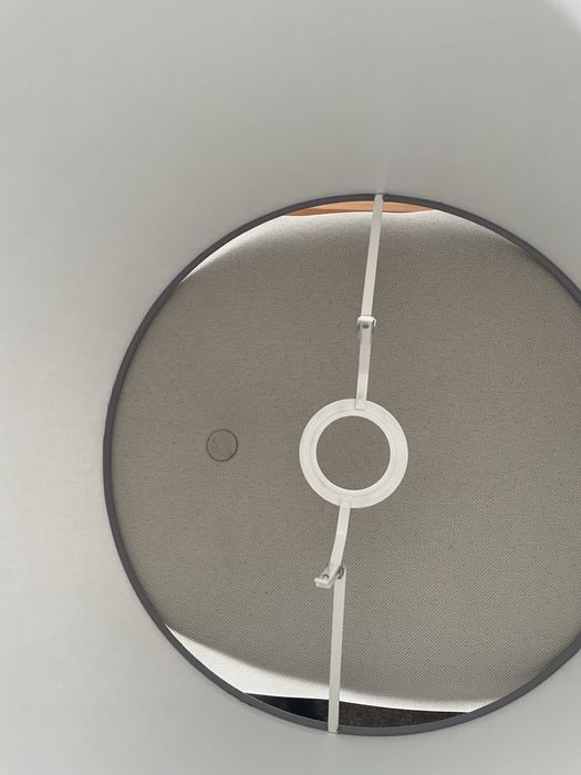 Abajur cinzento tipo ikea