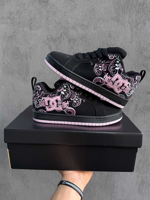 Жіночі кросівки DC Court Graffik "Black Pink Sabbath" Розміри 36-41
