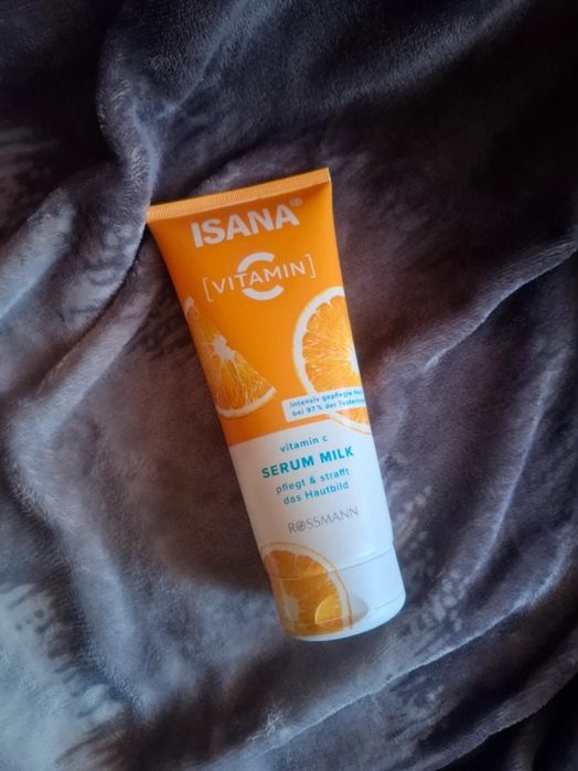 Isana balsam do ciała vit C serum