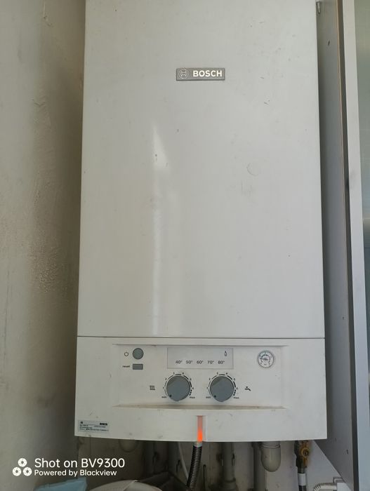 Котел газовий двоконтурний.