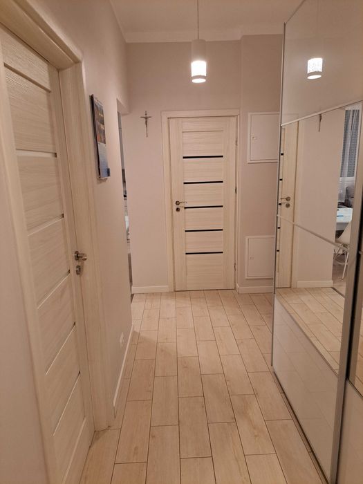 Funkcjonalne mieszkanie w pełni umeblowane 54 m², 3pokojowe, ul. Poniatowskiego, blisko PKP/SKM/ZTM, sklepy i pasaż handlowy - Widok 6