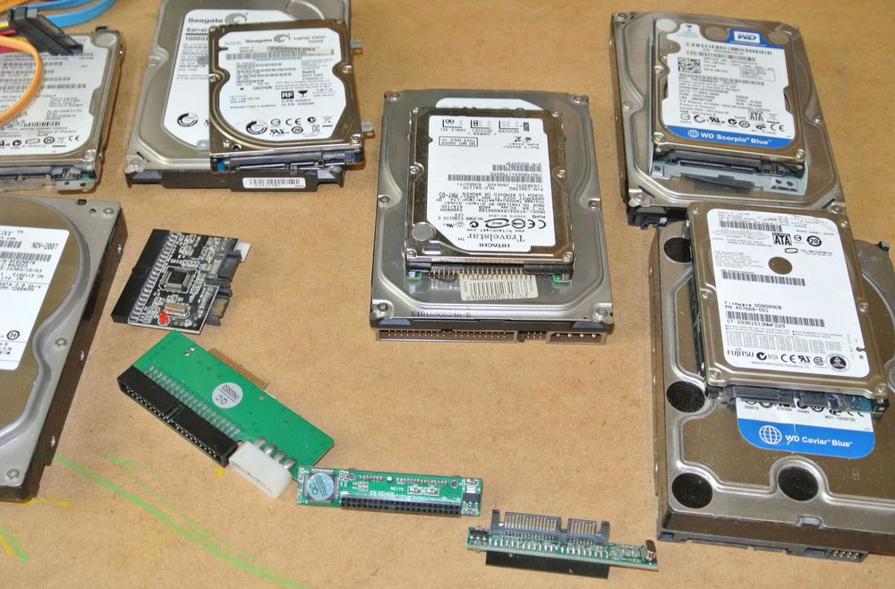 Dysk HDD 3,5" 2,5" ATA SATA adaptery pamięci taśmy kieszeń SSD M2 NVMe