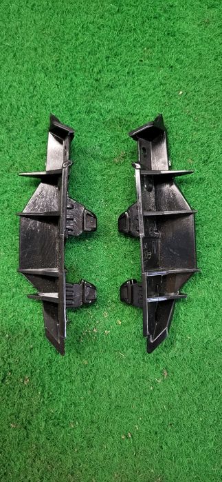 Seat Leon IV 5FA ślizg zderzaka lewy prawy przód