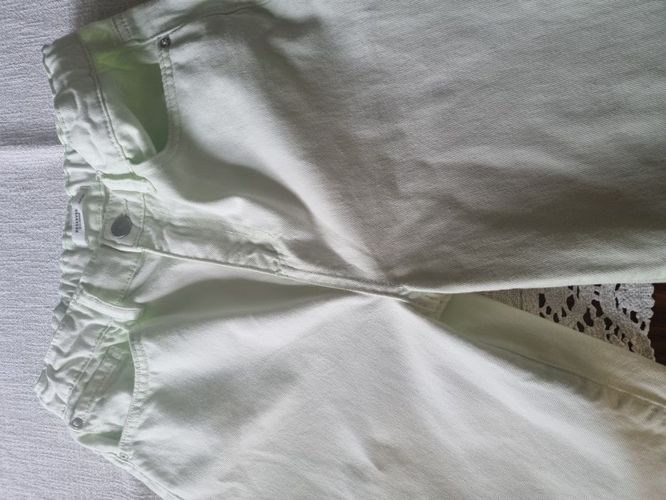 Reserved spodnie jeansy 13 lat