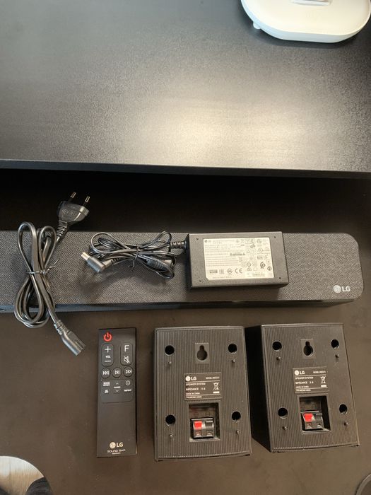 Sistema de Som LG - Wireless Soundbar SL5R 4.1 canais 520 W + EXTRAS