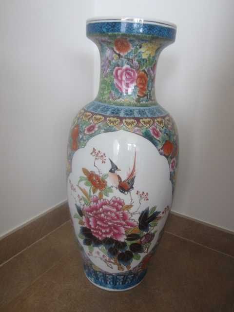 Grande Jarrão Oriental Antigo