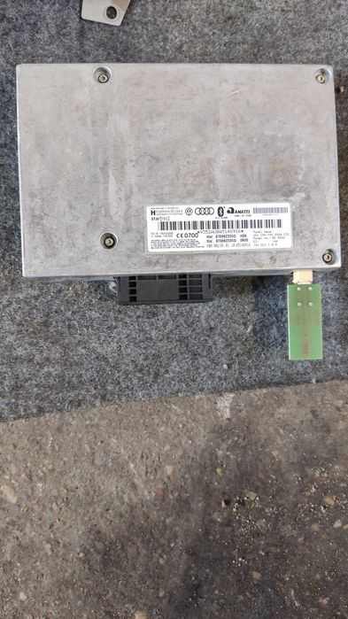 Moduł bluetooth radia audi a4 b8 a5