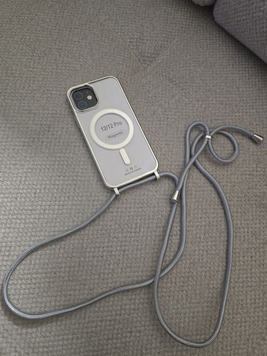 Чехол для iphone 12/12pro новый