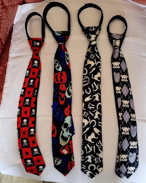 Gravats punk...rock preço por unidade