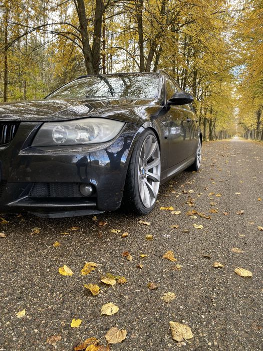 OKAZJA M47 Bmw e91 Lift 2007 M pakiet z Vin Duża Navi 2 komplety kół