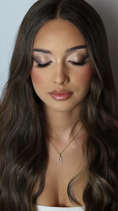 Makijaż okolicznościowy/ studniówkowy z dojazdem Warszawa i okolice