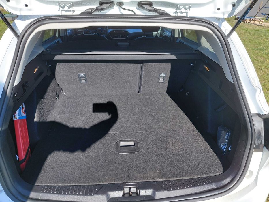 Ford Focus 1.5 Ecoblue! Hak! Sam parkuje! Bardzo zadbany!
