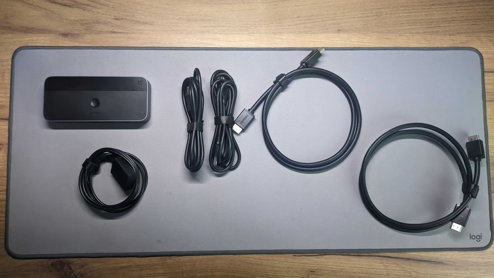 Przełącznik KVM UGreen CM664