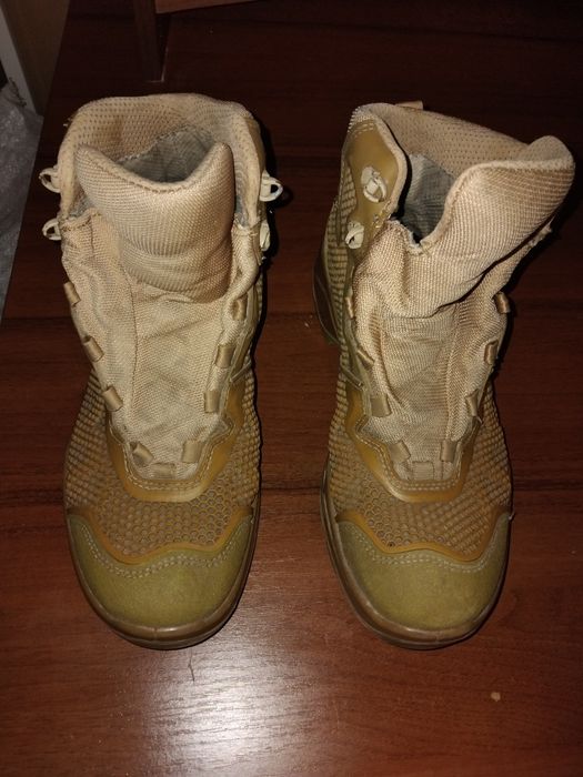 Продам зимнюю обувь