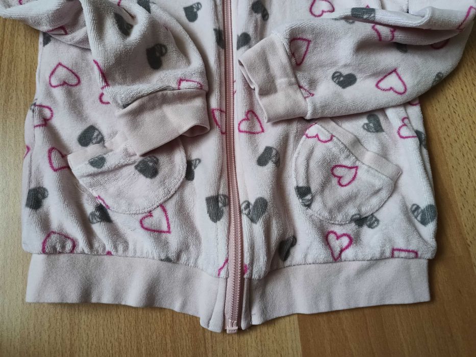 Bluza welurowa w serduszka 116