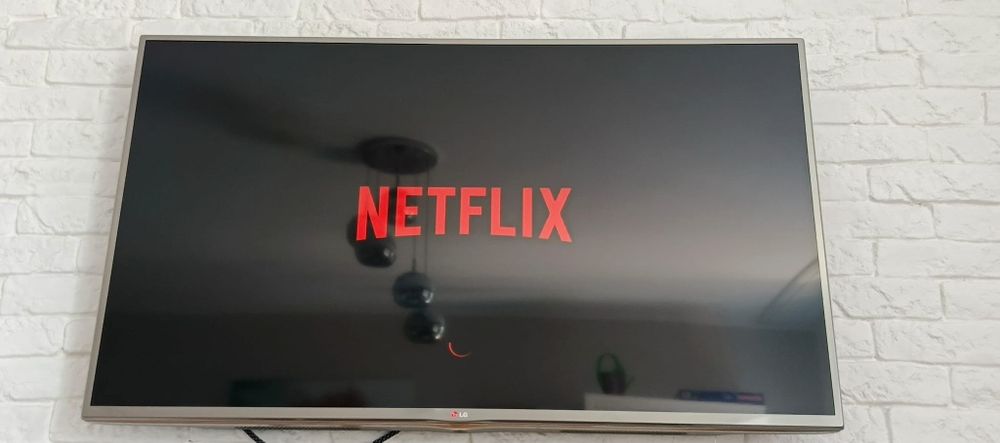 Telewizor LG Smart 47 cali