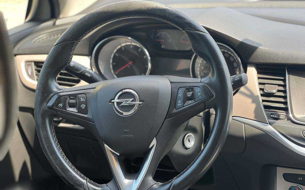 Opel Astra 2016 року