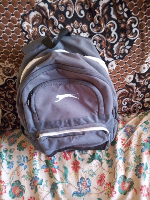 Рюкзак чоловічий сірий