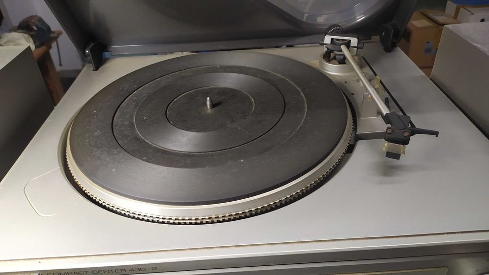Aparelhagem GRUNDIG Compact Center 430-2