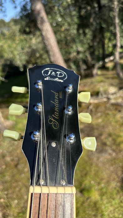 Guitarra Electrica - Beige - J & D