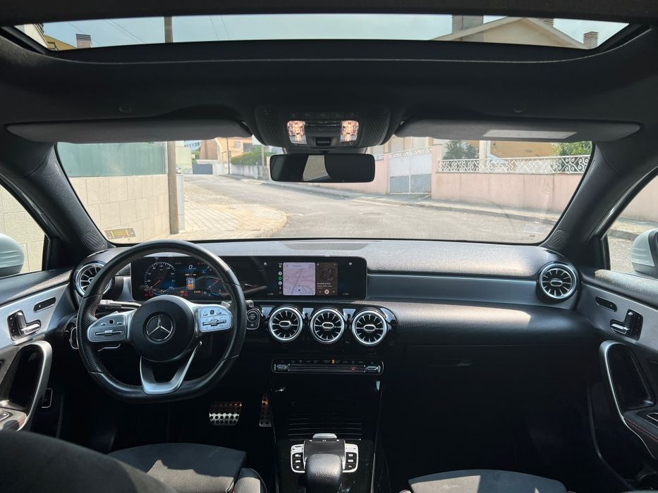 Mercedes-Benz A180 d Sedan AMG Line (Look A35) – Teto Panorâmico | Ecrã grande | Full Extras