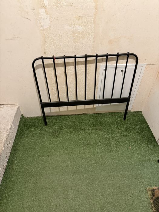 Łóżko regulowane Ikea Minnen z materacem i stelażem