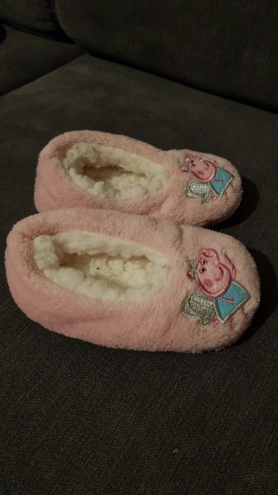 Kapcie Peppa rozmiar 24