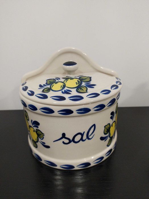 Loiça pintada à mão