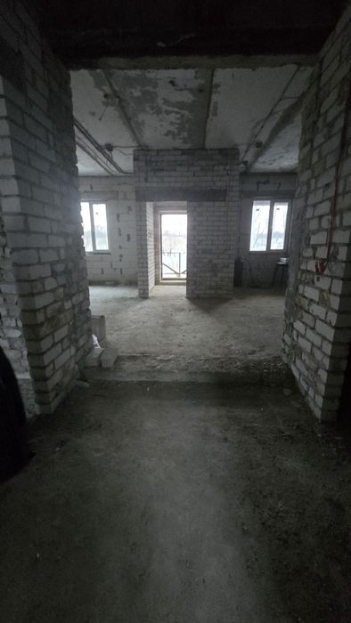 Продам! Дом смт  Писочин  с видом на озеро