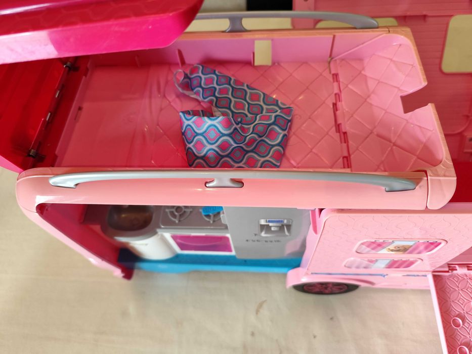 Carrinha van rosa Barbie