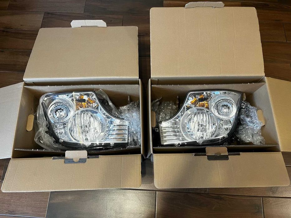 Reflektory  Mercedes Actros Nowe