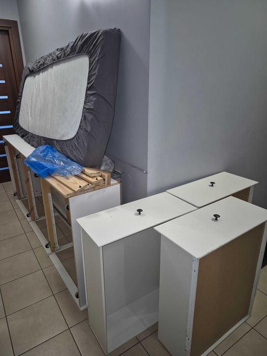 Łóżko Hemnes Ikea z materacem