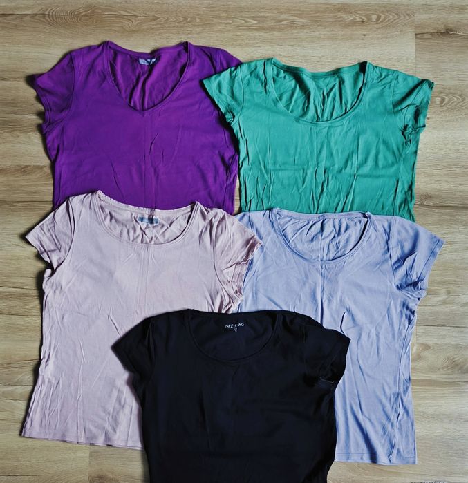 Zestaw 5  koszulek na krótki rękaw rozmiar S, Inextenso.