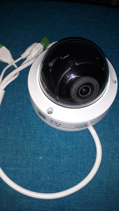 Продам камеру видеонаблюдения Hikvision