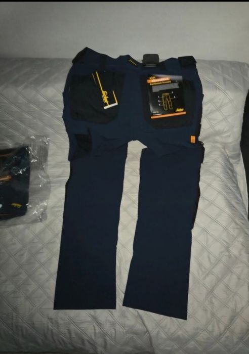 Nowe spodnie robocze Snickers 6371 rozm 52