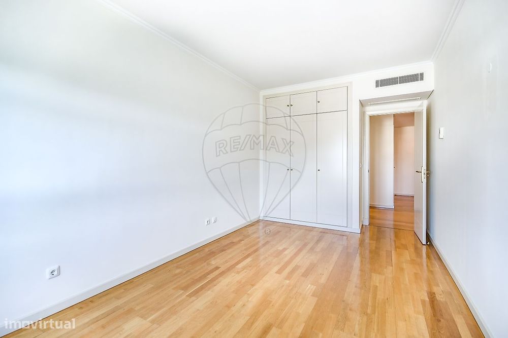 Apartamento T3 para arrendamento