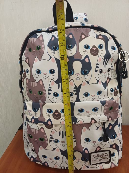 Рюкзак стильный,вместительный.