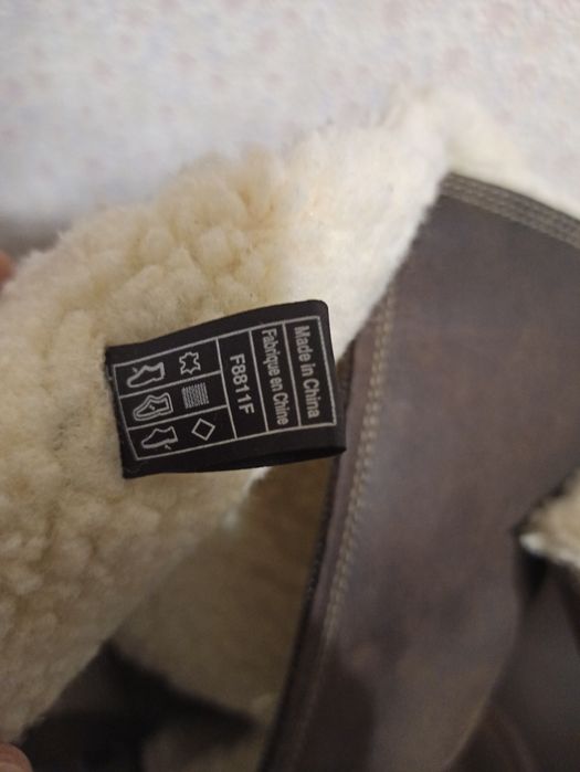 Teva чобітки зимові 38