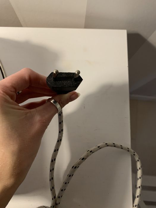 Żelazko parowe First model 979 220V 50Hz  1000W