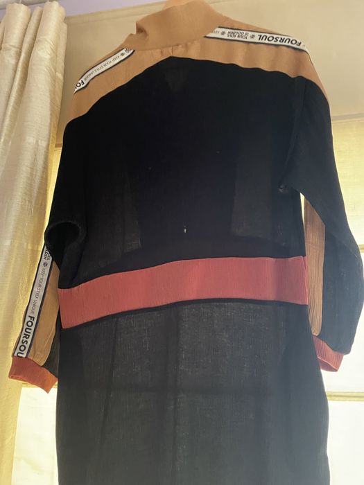 Vestido Foursoul novo com etiqueta