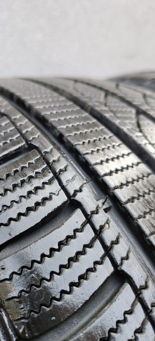255/35/19  TracMax komplet zimowe